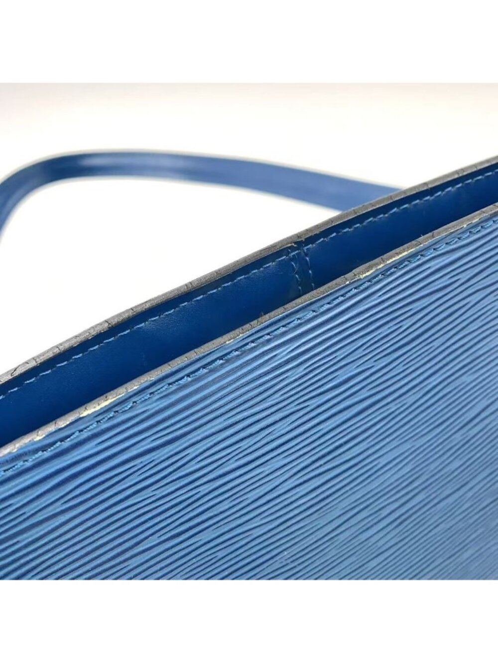Louis Vuitton Sac Epi Toledo Blue Leather Tote Gold - Picture 12 of 15